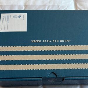Adidas Para Bad Bunny Teal Box